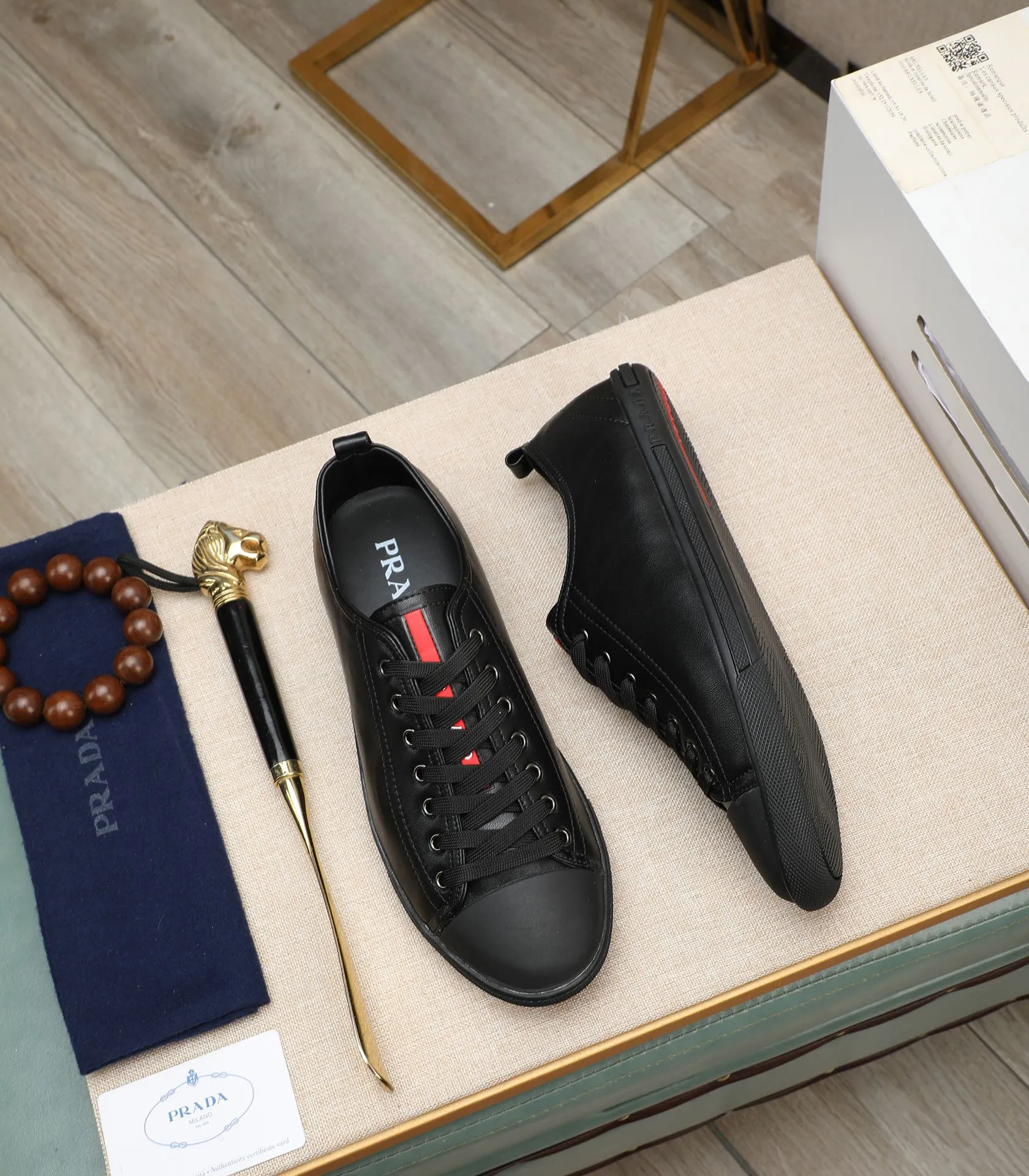 Men's men's shoes💰440🌹🌹[PRADA—Prada] 2024 latest model🙈original replica! 👟👟👟The uppers are made of top-notch workmanship from Italy🇮🇹Imported calfskin❗️Genuine leather lining@Suitable for travel, the original version has an enlarged engraved sole, making it suitable for all kinds of travel, showing low-key luxury. Let quality speak for itself. Color: Size: 38-44